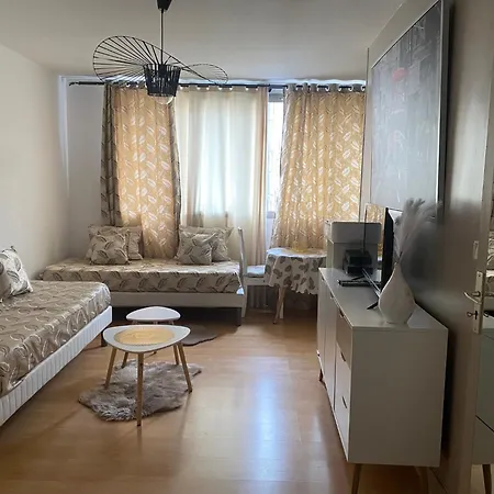 Cosy Wagram Appartamento Parigi